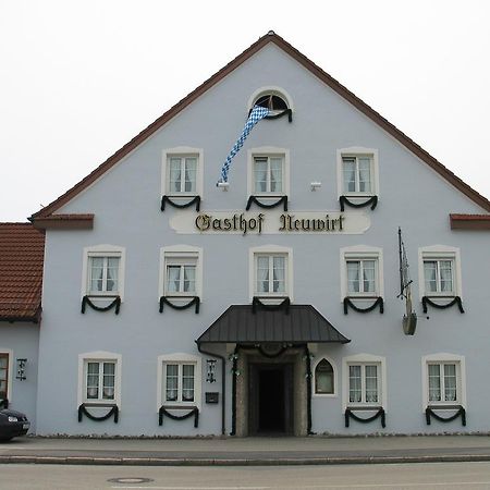 Hotel Neuwirt Hallbergmoos Exterior photo